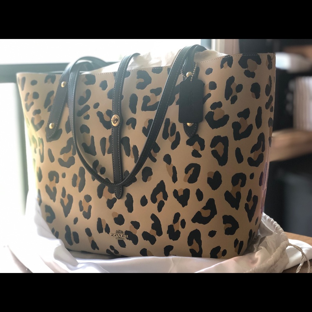 SOLD** Coach Tote with Leopard Print